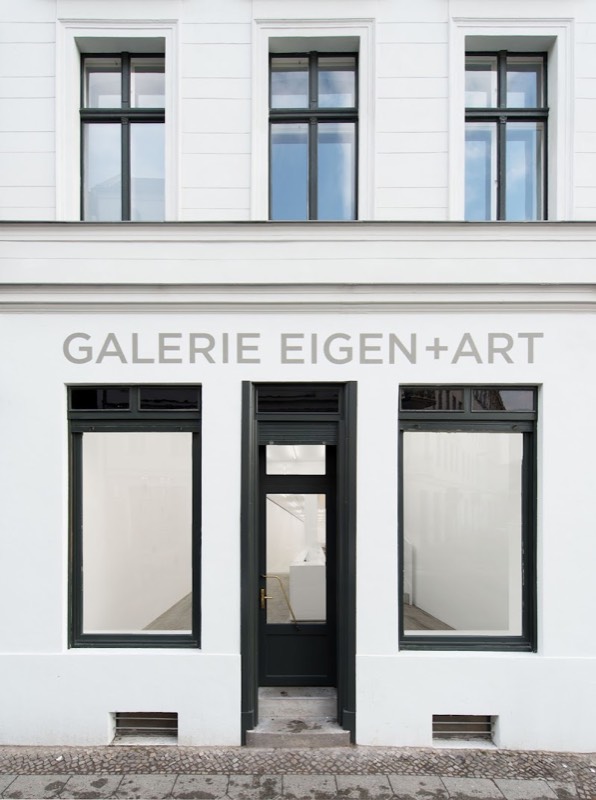 Mitte Gallery Hop & Late Night - 2